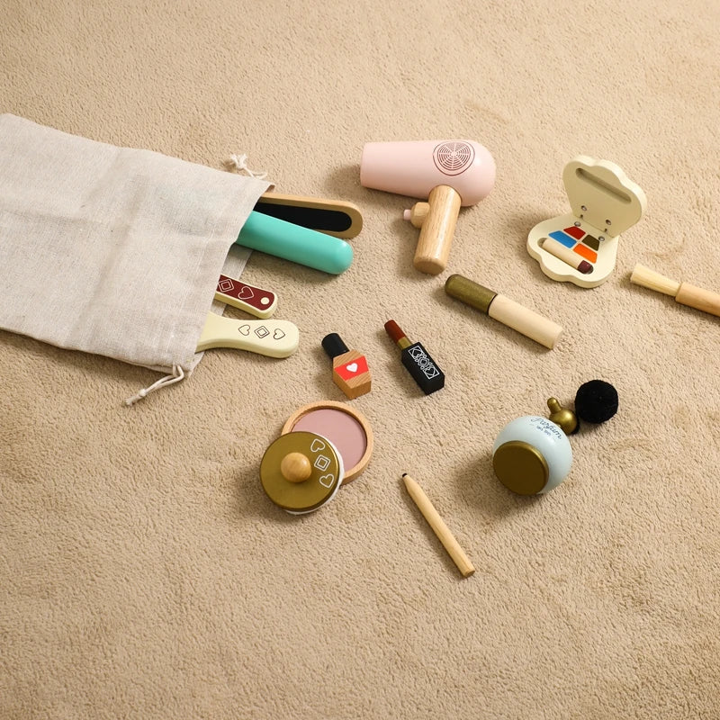 Girls Wooden Simulation Kid Makeup Set