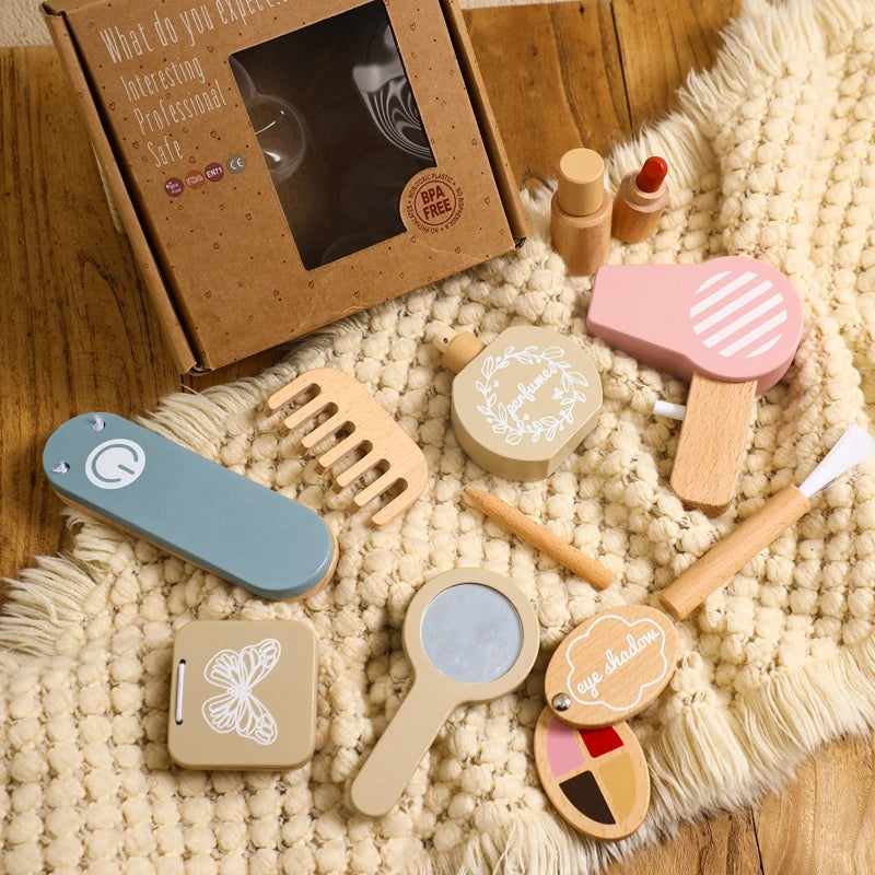 Girls Wooden Simulation Kid Makeup Set